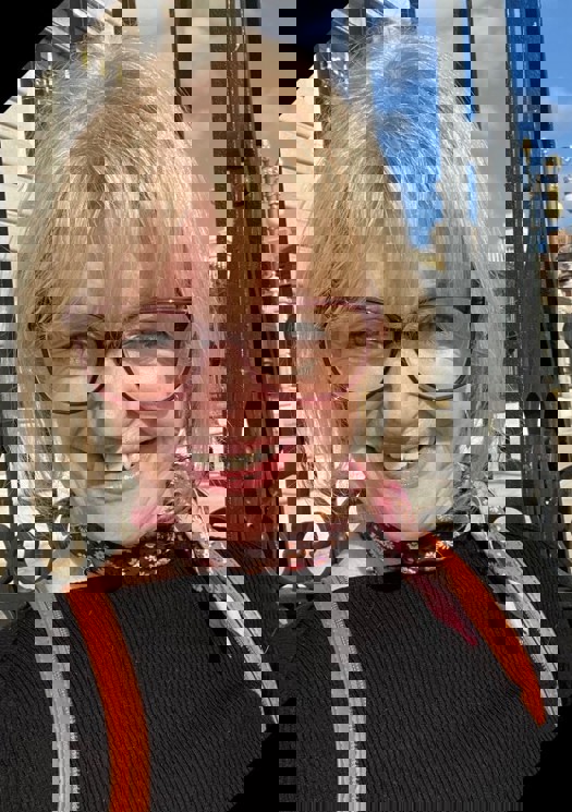 Mags Fenner Travel Lightly