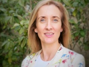 Claire Maclachlan - Claire Maclachlan Copywriting Logo Image