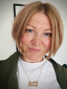 Susi Sinclair Susi Sinclair Creative Strategist  Profile Image