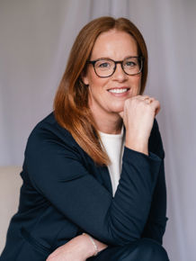 Lynne  Strachan  LaunchHR Profile Image