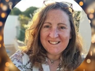 Suzanne Lynch-McKay - The Happiness Coach Logo Image